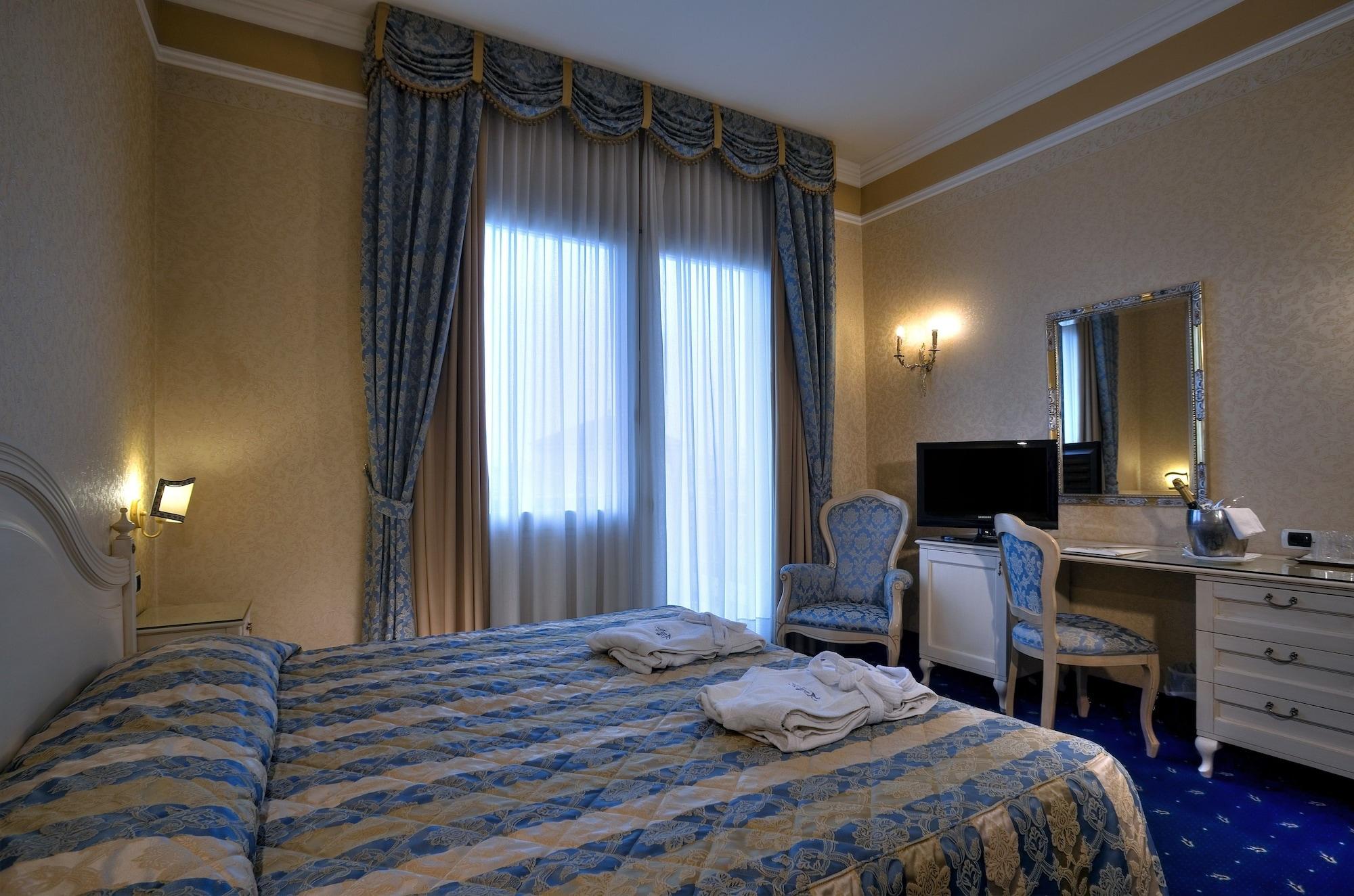 Hotel Terme Helvetia Abano Terme Ngoại thất bức ảnh