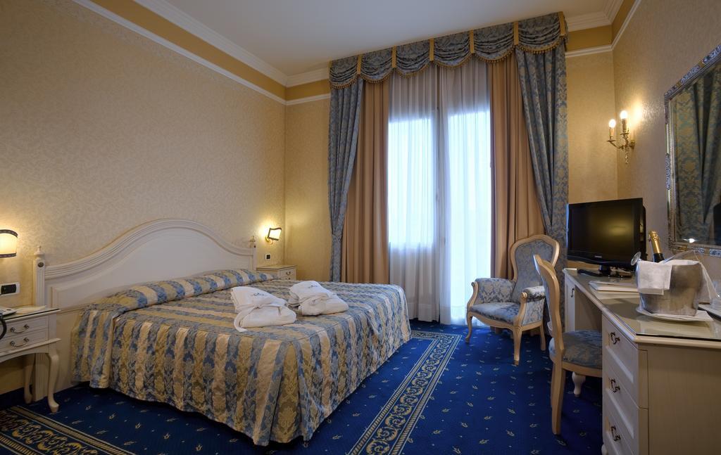 Hotel Terme Helvetia Abano Terme Ngoại thất bức ảnh