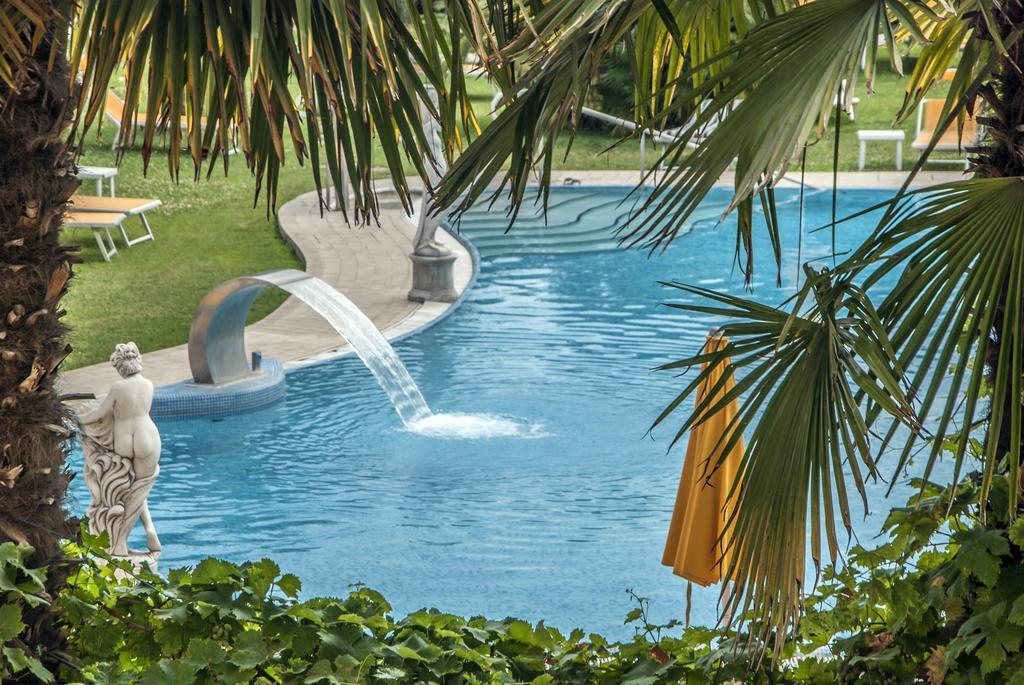 Hotel Terme Helvetia Abano Terme Ngoại thất bức ảnh