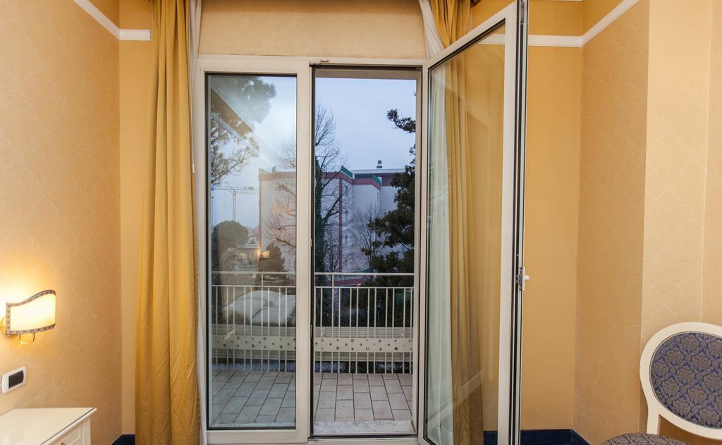 Hotel Terme Helvetia Abano Terme Ngoại thất bức ảnh
